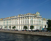 Зимний дворец, вид с Невы фото